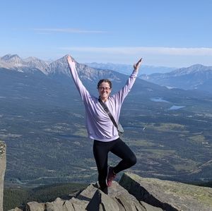 Meet your Posher, Nicole